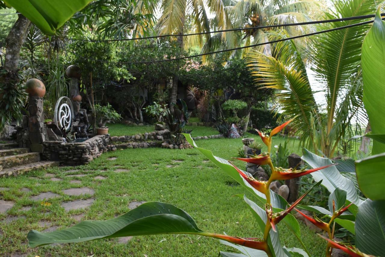 The Mayan Grouper Suchitoto Luaran gambar